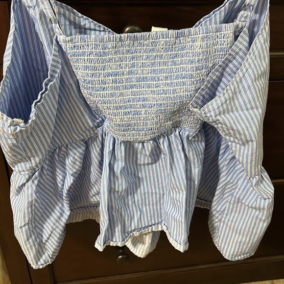 Periwinkle striped peplum top sz XXL - Picture 4 of 4